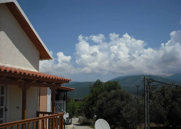 Kostas--Sarantis